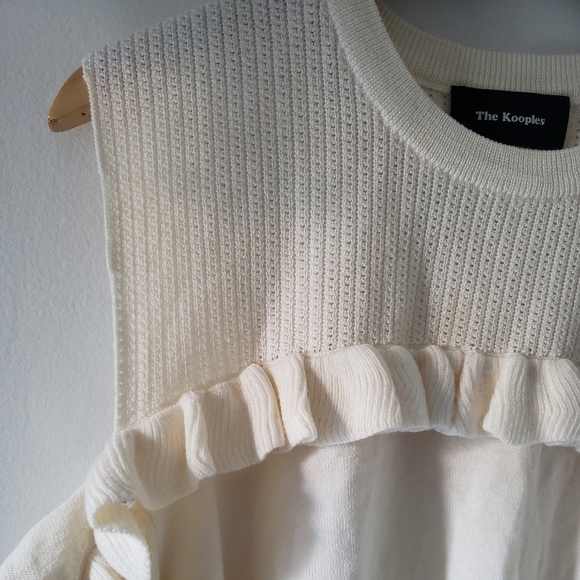The Kooples Cold Shoulder Ruffle Merino Wool Knit flounce Sweater 3 cream large - Picture 5 of 15
